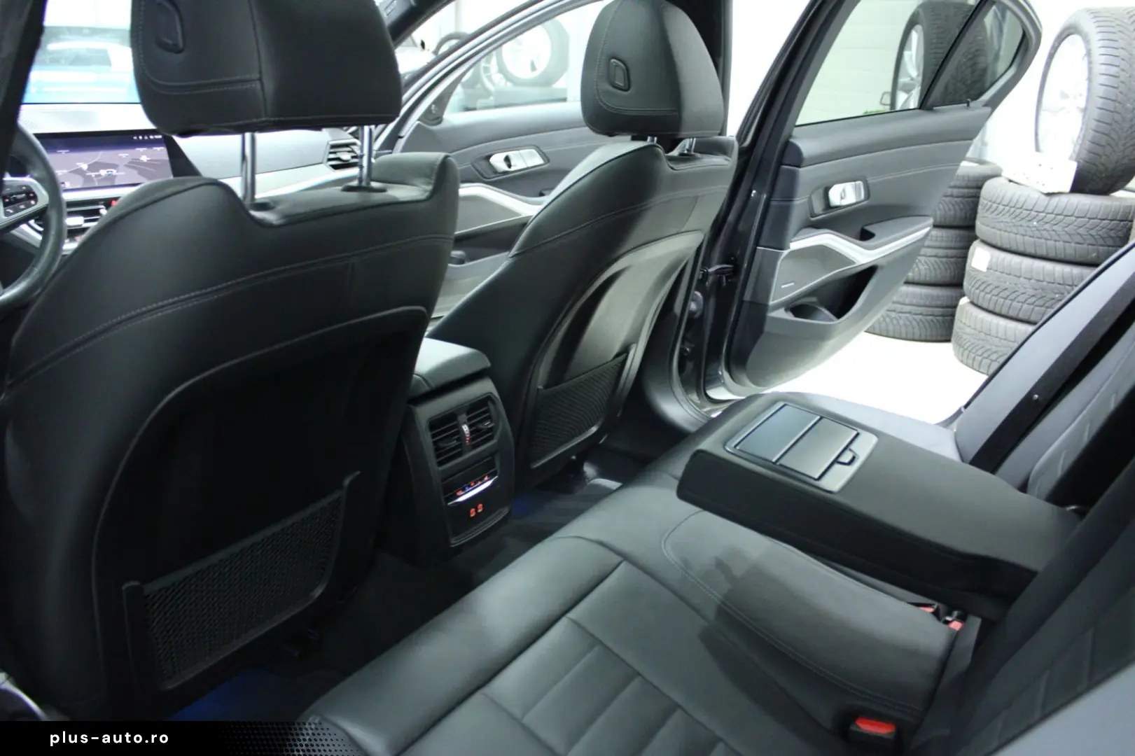 BMW 330e xDrive M Sport HUD Leder H&K Sport Boost