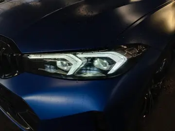 BMW Lim. 320 d xDrive M Sport Panorama FROZEN PORTIM