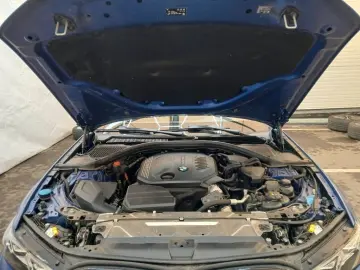 BMW Lim. 320 d xDrive M Sport Panorama FROZEN PORTIM