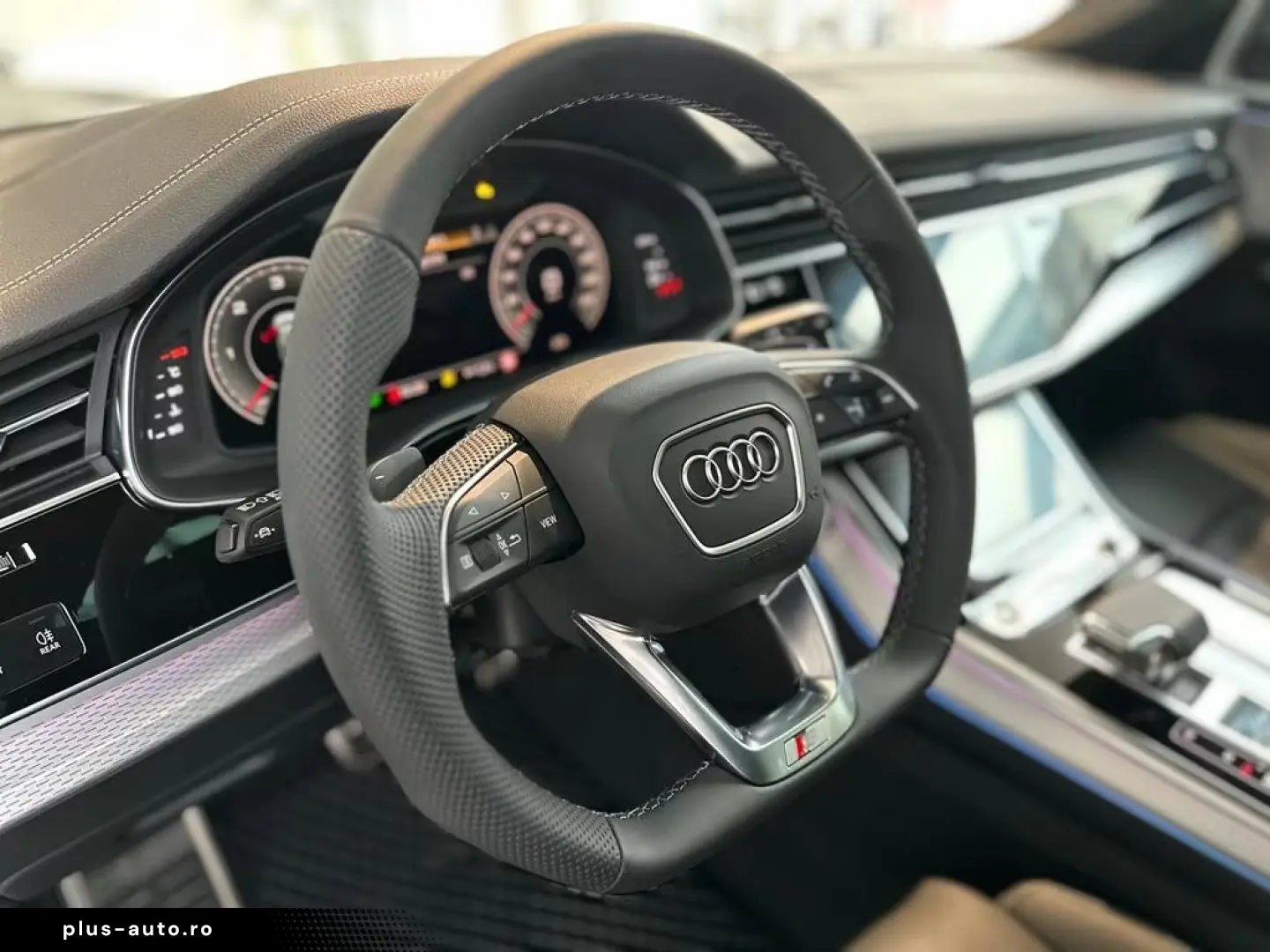 Audi Q8 50 TDI FACELIFT MY26 w-sw SLine Mtrx Pan 23