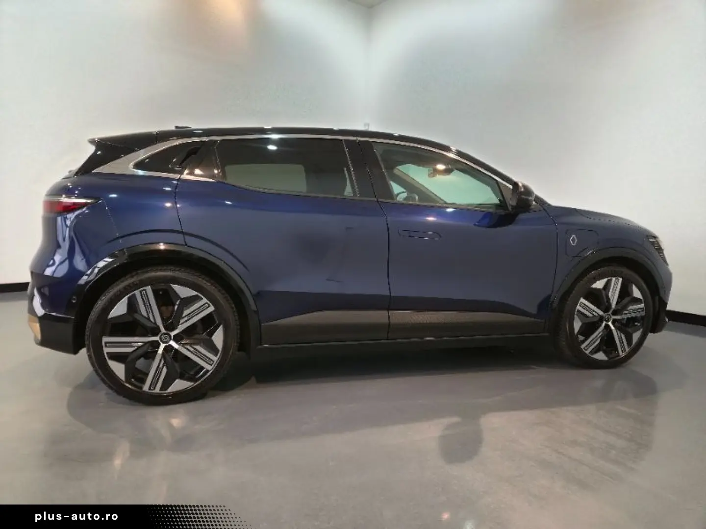 RENAULT MEGANE E-TECH EV60 220cp iconic optimum charge