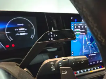 RENAULT MEGANE E-TECH EV60 220cp iconic optimum charge