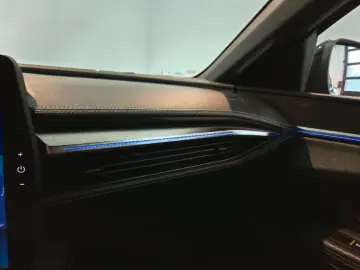 RENAULT MEGANE E-TECH EV60 220cp iconic optimum charge