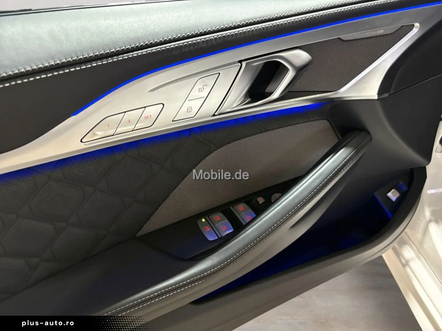 BMW M8 Competition xDrive GC   GARANTIE-bis-06.2030