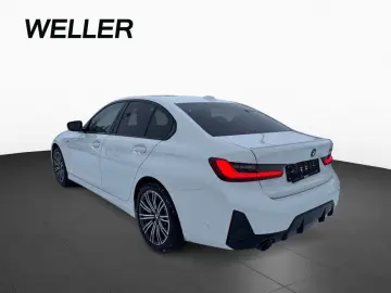 BMW 330e MSport DrAss PaAss adap.LED Memo HiFi