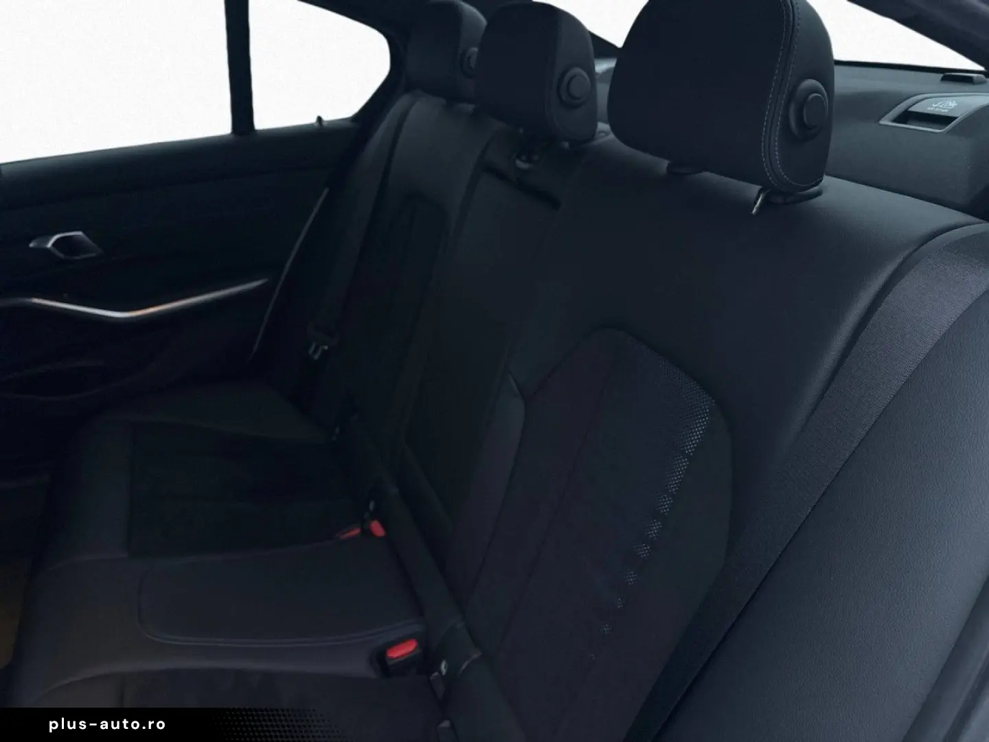 BMW 330e MSport DrAss PaAss adap.LED Memo HiFi