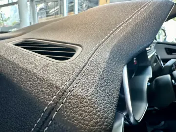 Audi Q8 50TDI Facelift MY26 gold-sw SLine Mtx Pan 23