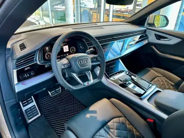 Audi Q8 50TDI Facelift MY26 gold-sw SLine Mtx Pan 23