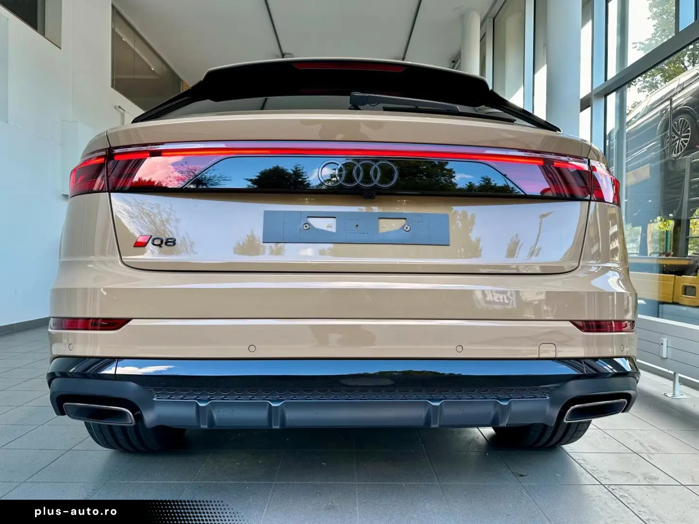 Audi Q8 50TDI Facelift MY26 gold-sw SLine Mtx Pan 23