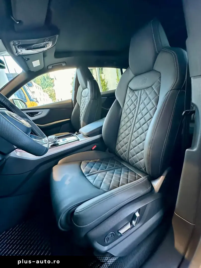 Audi Q8 50TDI Facelift MY26 gold-sw SLine Mtx Pan 23