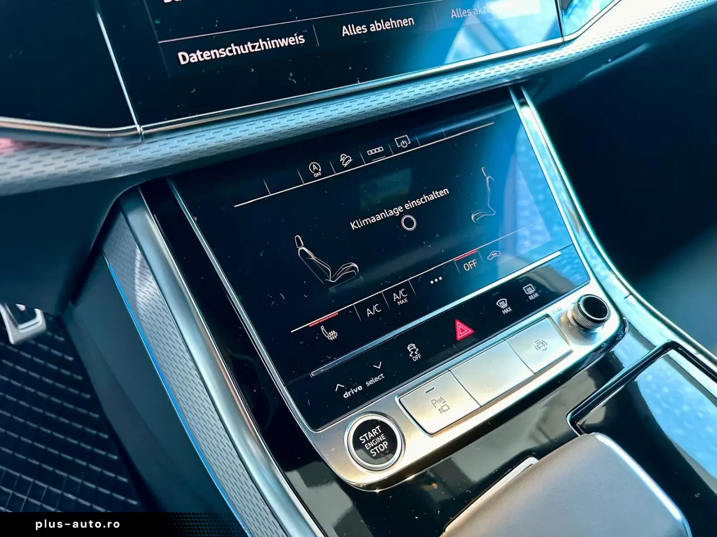 Audi Q8 50TDI Facelift MY26 gold-sw SLine Mtx Pan 23