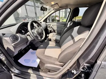 DACIA DUSTER    1.2 TCe    NAVIGATIE