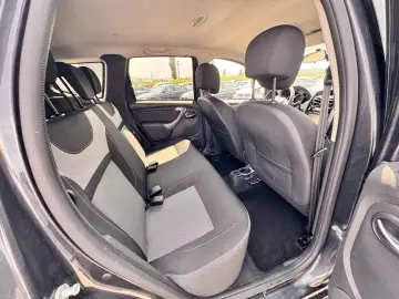 DACIA DUSTER    1.2 TCe    NAVIGATIE