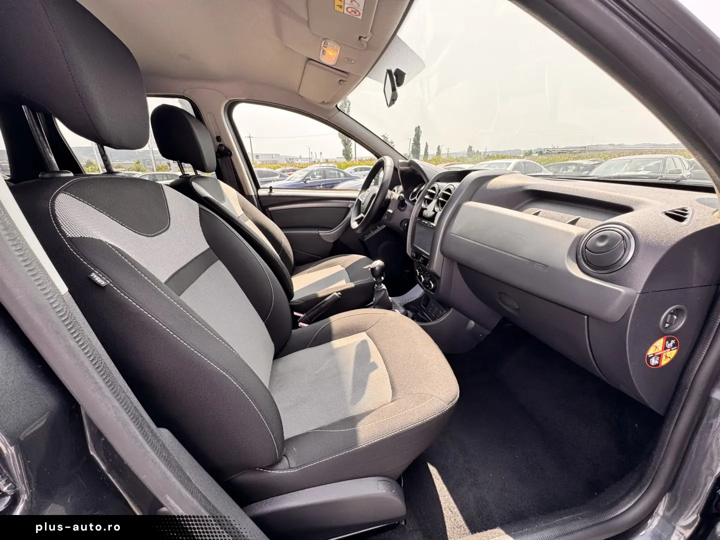 DACIA DUSTER    1.2 TCe    NAVIGATIE