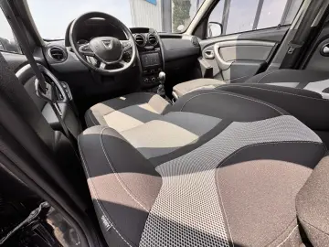 DACIA DUSTER    1.2 TCe    NAVIGATIE