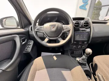 DACIA DUSTER    1.2 TCe    NAVIGATIE