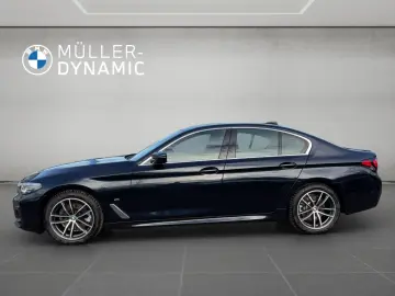 BMW 520d xDrive M SPORT RÜCKFAHR SHZ DAB
