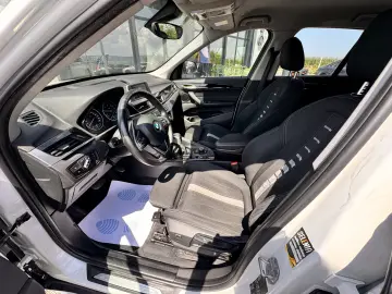 BMW X1 18d SPORT LINE