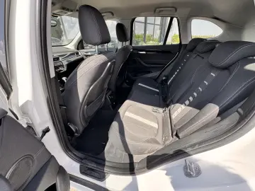 BMW X1 18d SPORT LINE