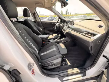 BMW X1 18d SPORT LINE