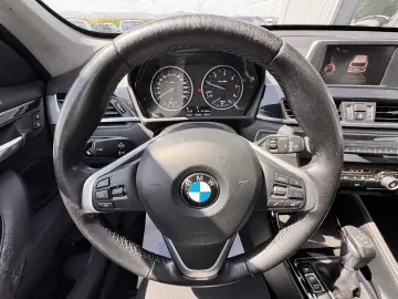 BMW X1 18d SPORT LINE