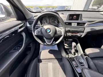 BMW X1 18d SPORT LINE