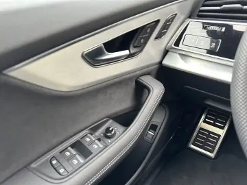 Audi Q8 50 TDI quattro tiptronic S line AHK Pano ACC