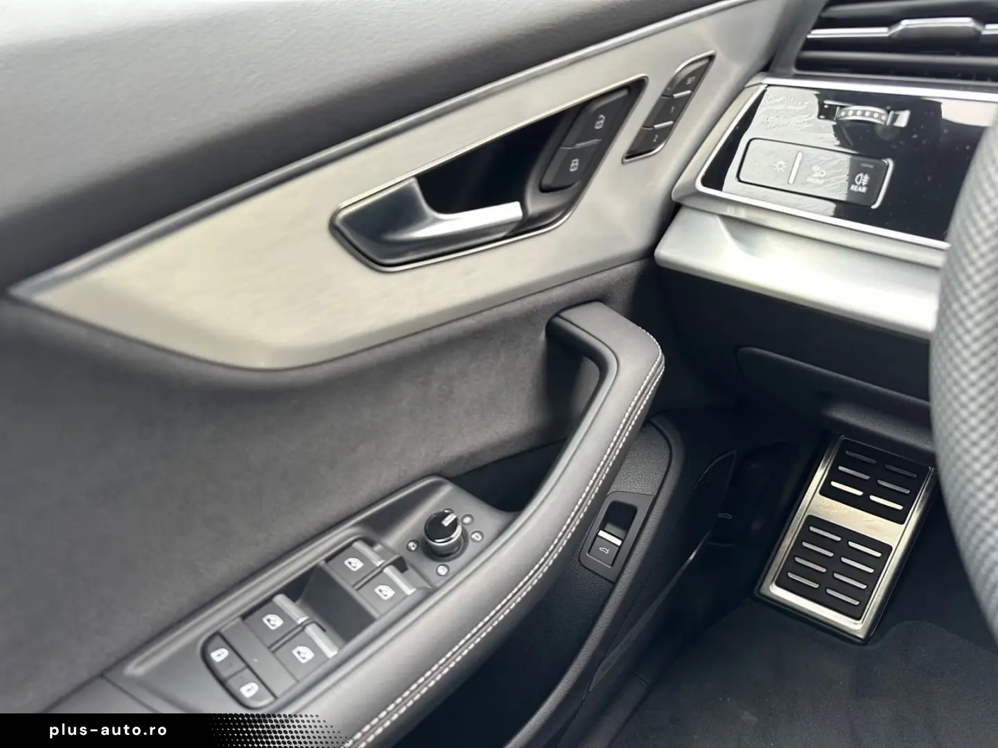 Audi Q8 50 TDI quattro tiptronic S line AHK Pano ACC