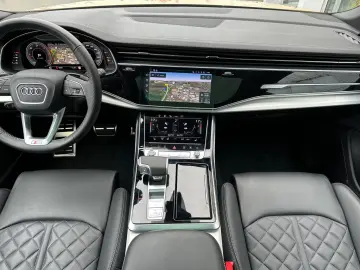 Audi Q8 50 TDI quattro tiptronic S line AHK Pano ACC
