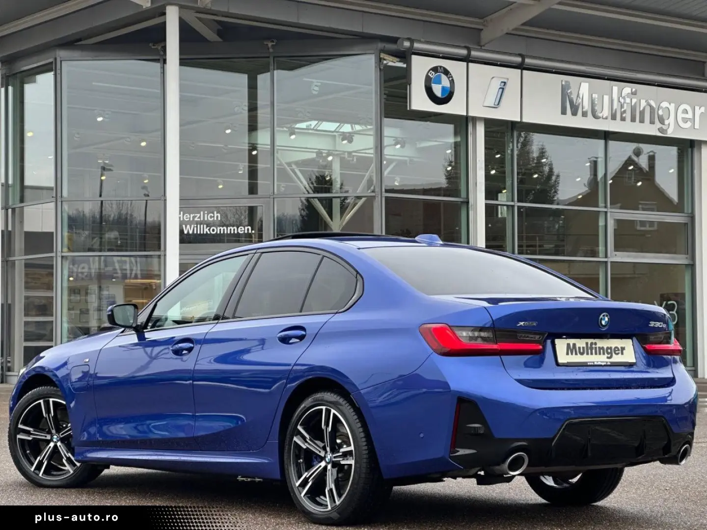 BMW 330e xDr.M Sport FACELIFT HUD ACC GlasD.HiFi P