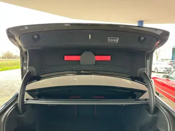 BMW 320 i Lim. M Sport   Pano