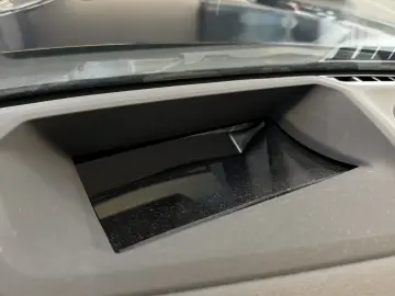 BMW 330e xDrive M Sport Glasdach Head-Up PA