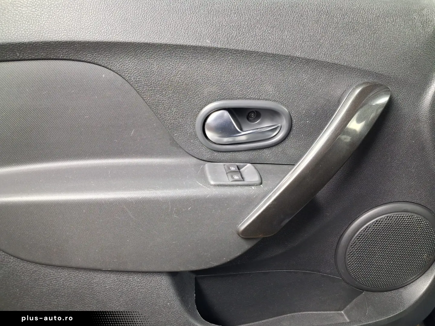 DACIA SANDERO 0.9i 90CP 2016