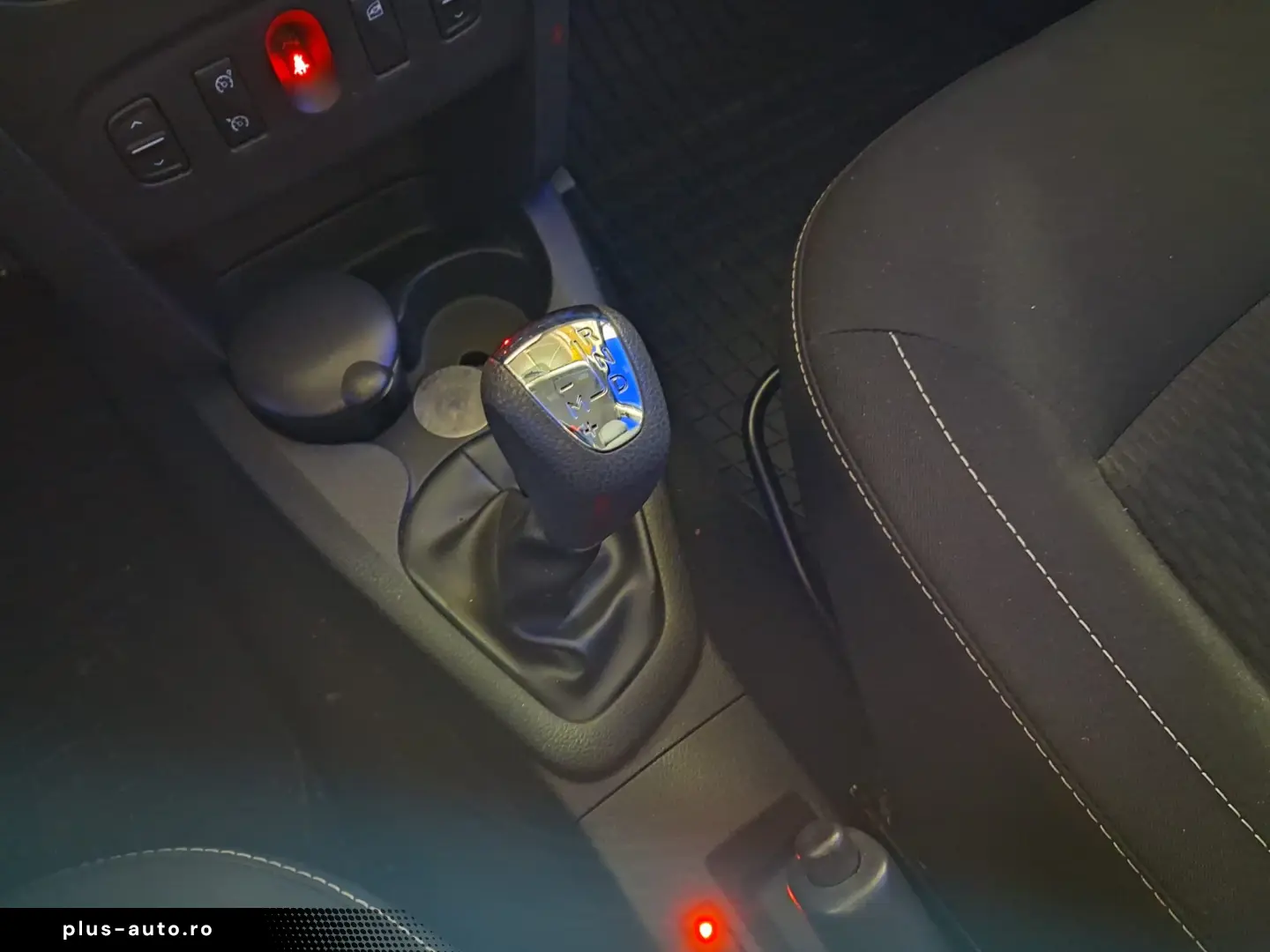 DACIA SANDERO 0.9i 90CP 2016