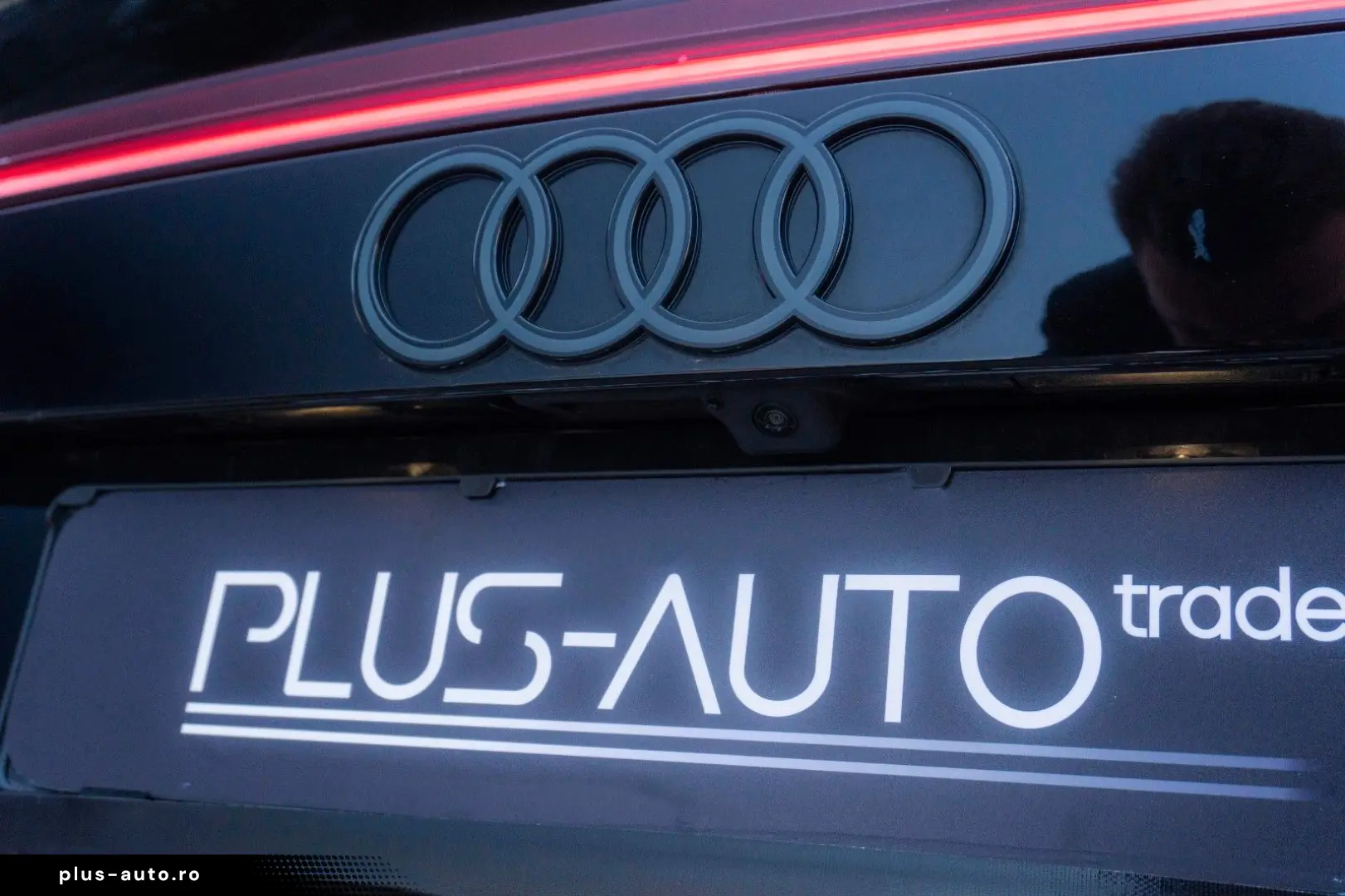 AUDI Q8 50 TDI quattro_SLine