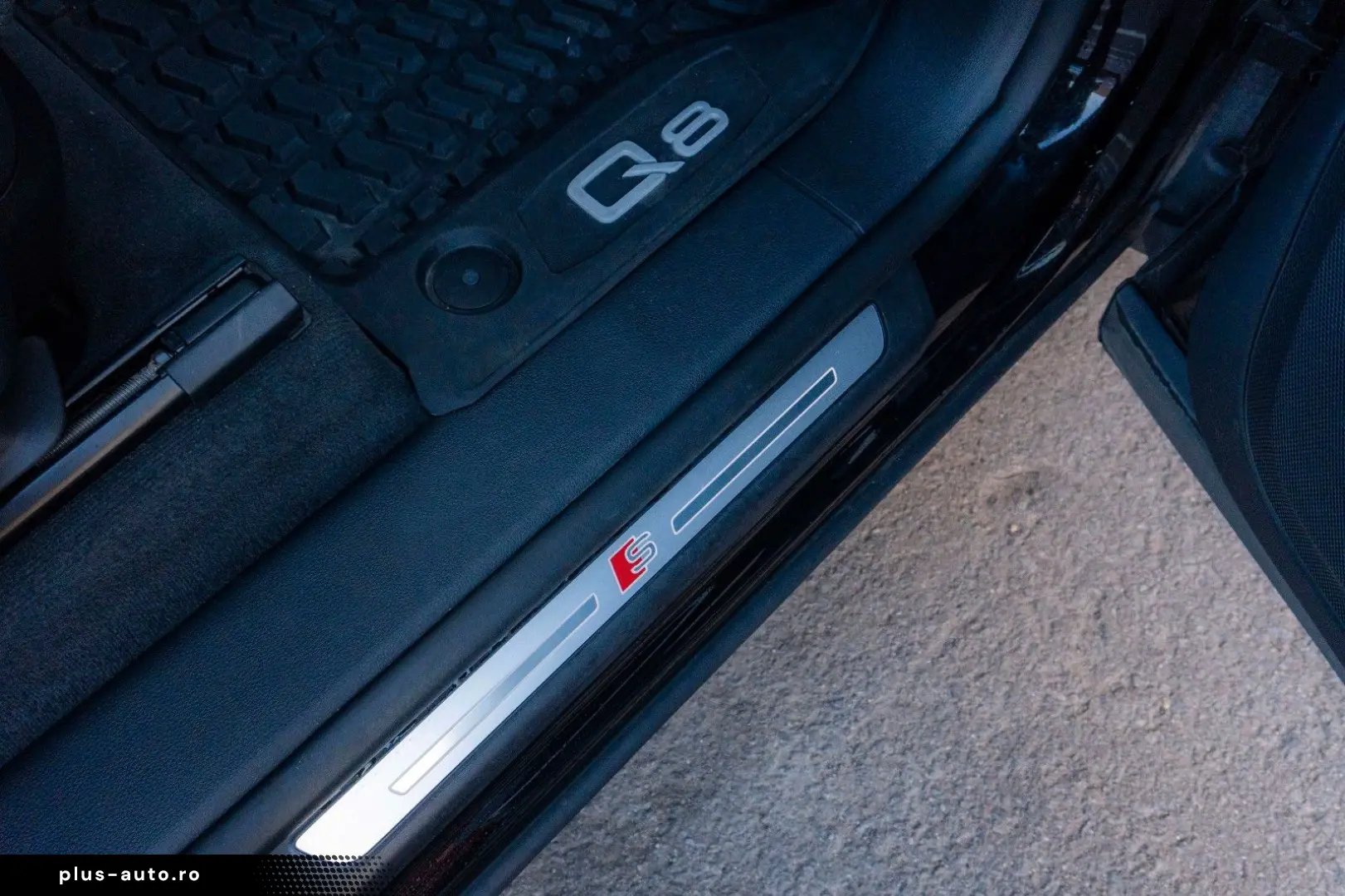 AUDI Q8 50 TDI quattro_SLine