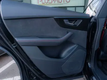 AUDI Q8 50 TDI quattro_SLine