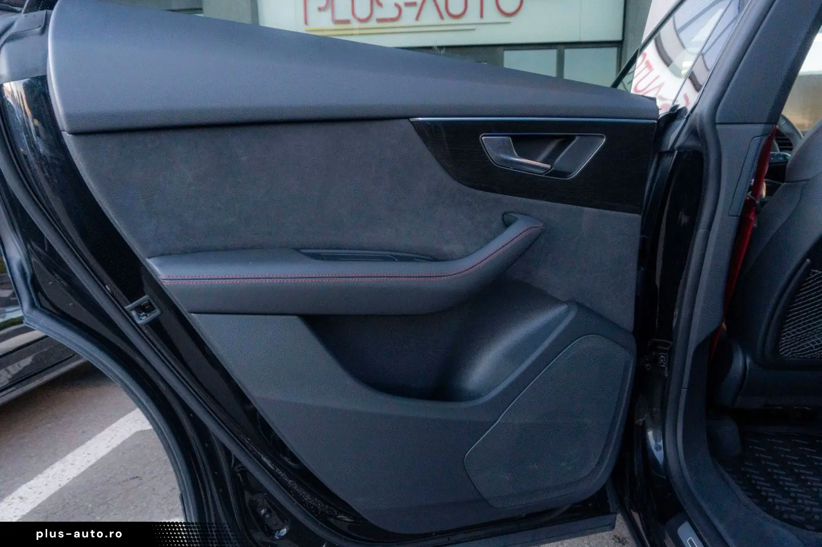 AUDI Q8 50 TDI quattro_SLine