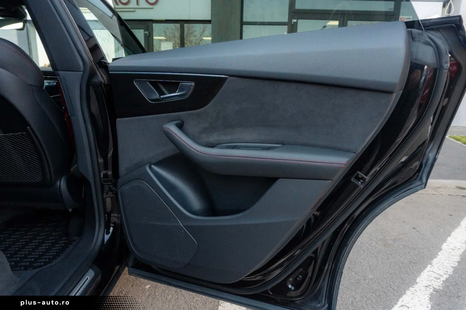 AUDI Q8 50 TDI quattro_SLine