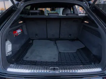 AUDI Q8 50 TDI quattro_SLine