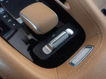 MERCEDES-BENZ GLE 400e_53AMG Ext Pack_PremiumPlus AMG