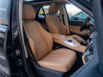 MERCEDES-BENZ GLE 400e_53AMG Ext Pack_PremiumPlus AMG