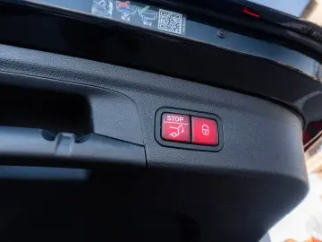 MERCEDES-BENZ GLE 400e_53AMG Ext Pack_PremiumPlus AMG