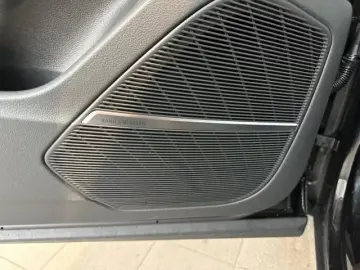 Audi Q8 TDI SLINE MY26 silber-sw Park  4Z HUD 23