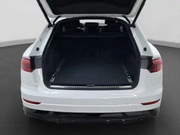 Audi Q8 TFSIe Q 2x S LINE MATRIX STDHZ ACC LM21