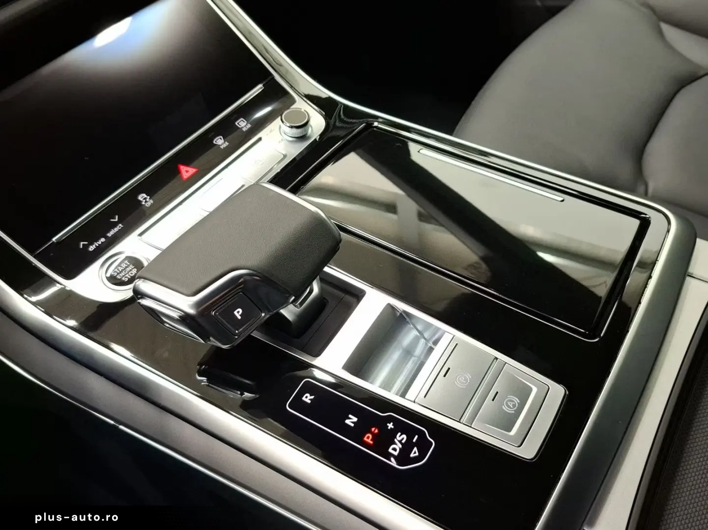 Audi Q8 TFSIe Q 2x S LINE MATRIX STDHZ ACC LM21