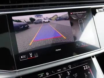 Audi Q8 55 TFSI e S-Line B O Pano Laser AHK Head-Up