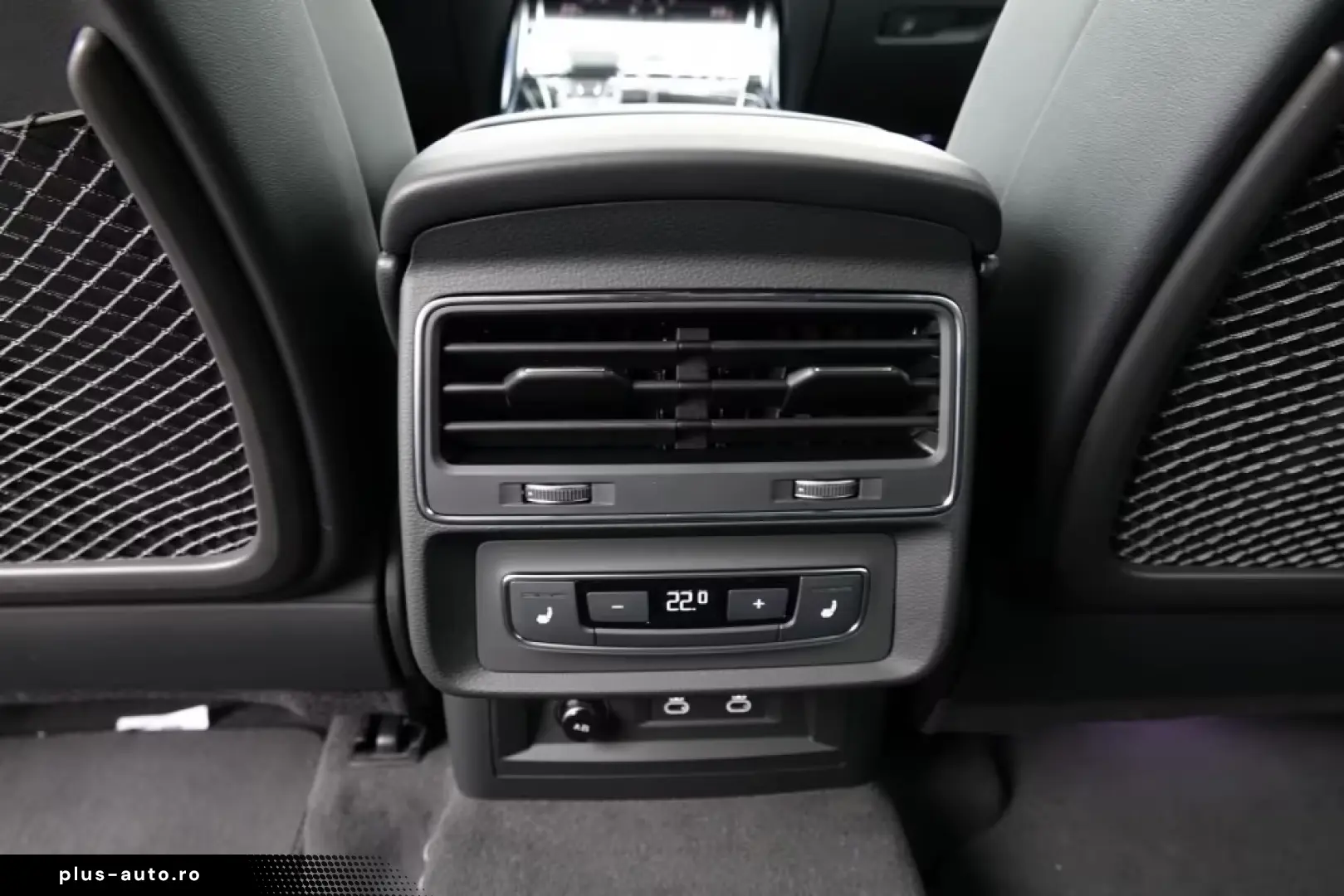 Audi Q8 55 TFSI e S-Line B O Pano Laser AHK Head-Up