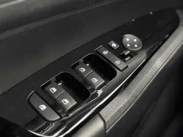 Kia Sportage 1.6 T-GDI HEV 6AT 4x2 Style