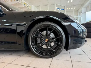 PORSCHE 718 Cayman 6-Gang  Xenon  20Zoll  1.Hand